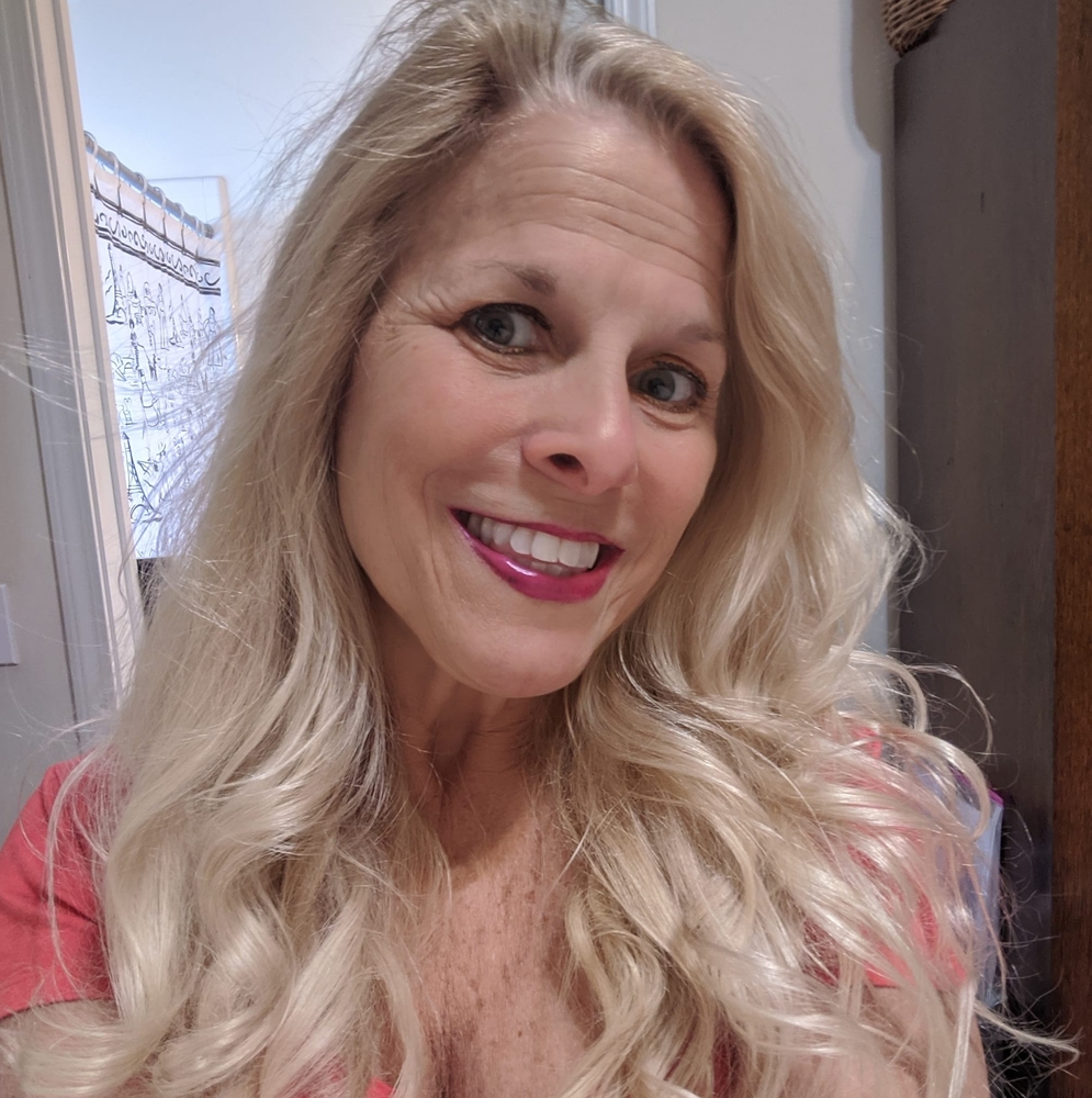 Meet your Posher, Gay